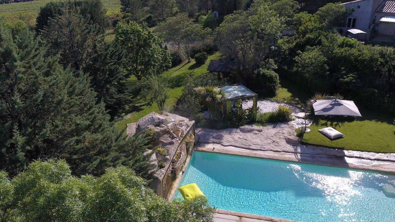 L'Eveil Des Sens Châteauneuf-le-Rouge Exterior photo